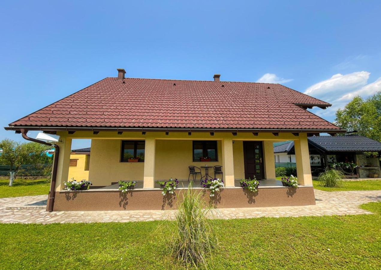 Holiday Home Avita Bihać Zewnętrze zdjęcie