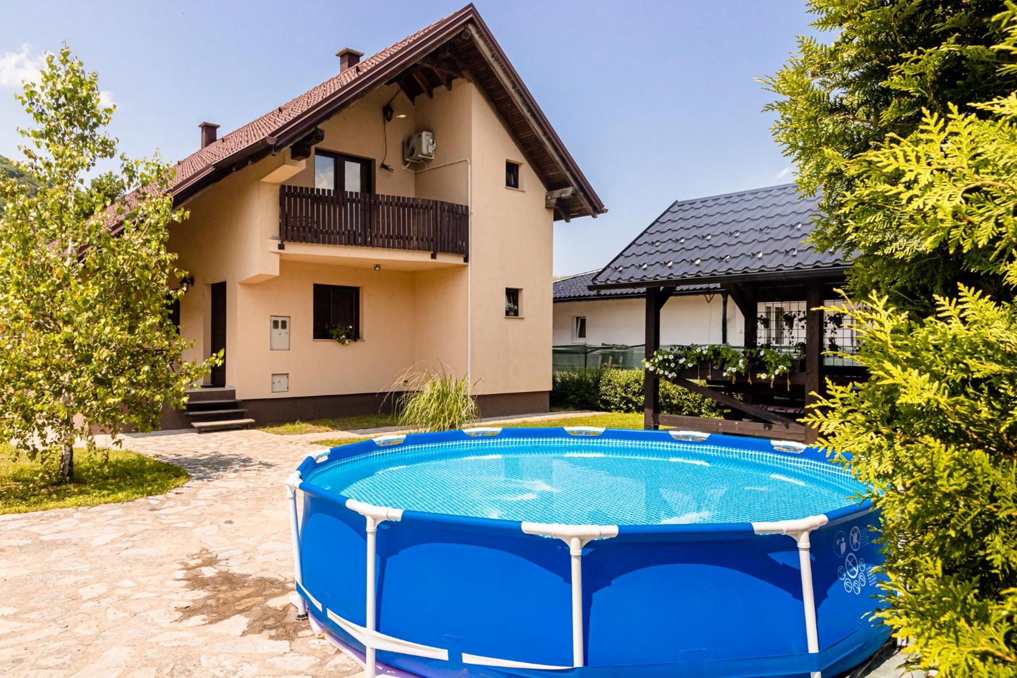 Holiday Home Avita Bihać Zewnętrze zdjęcie