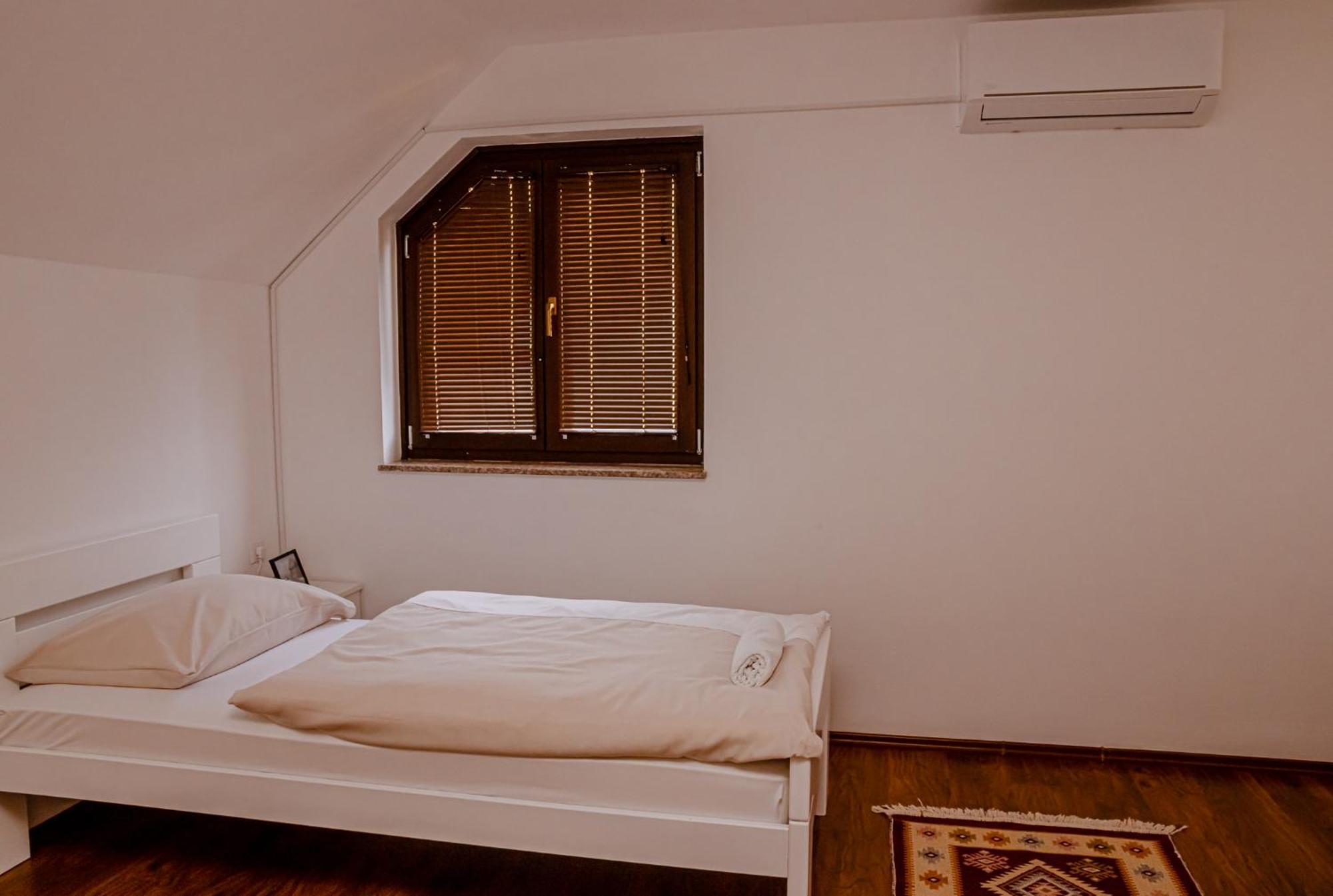 Holiday Home Avita Bihać Zewnętrze zdjęcie