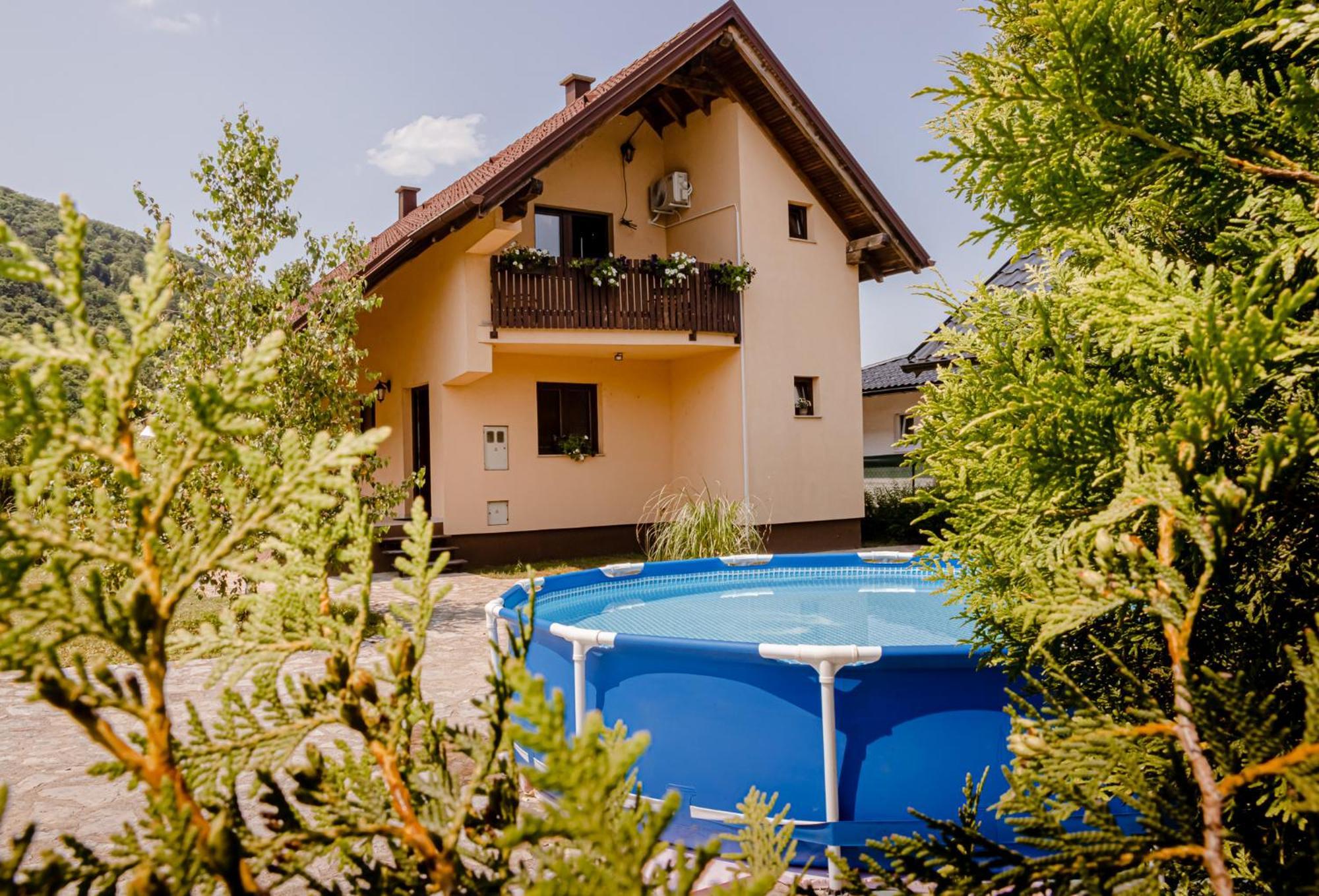Holiday Home Avita Bihać Zewnętrze zdjęcie